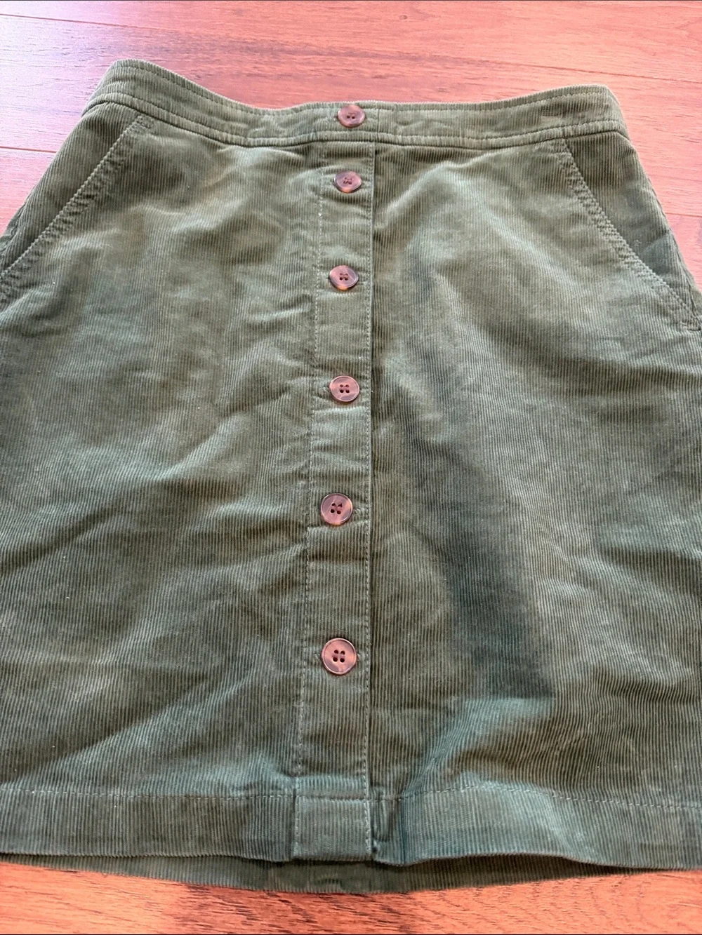 J. Crew Green Button-Front Corduroy Skirt Size 4 - C36-203